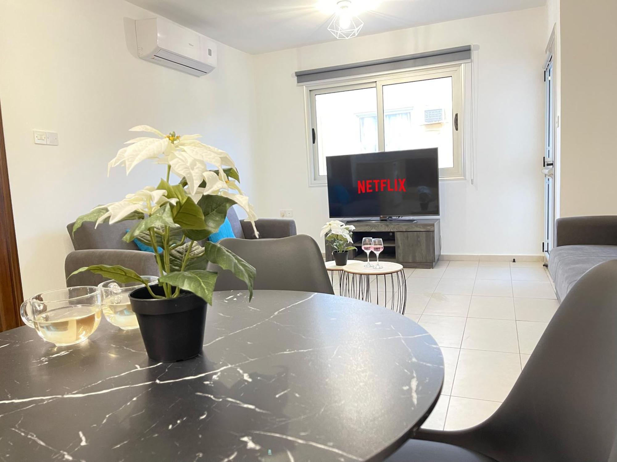 Aurora Holiday Apartment - أيا نابا المظهر الخارجي الصورة