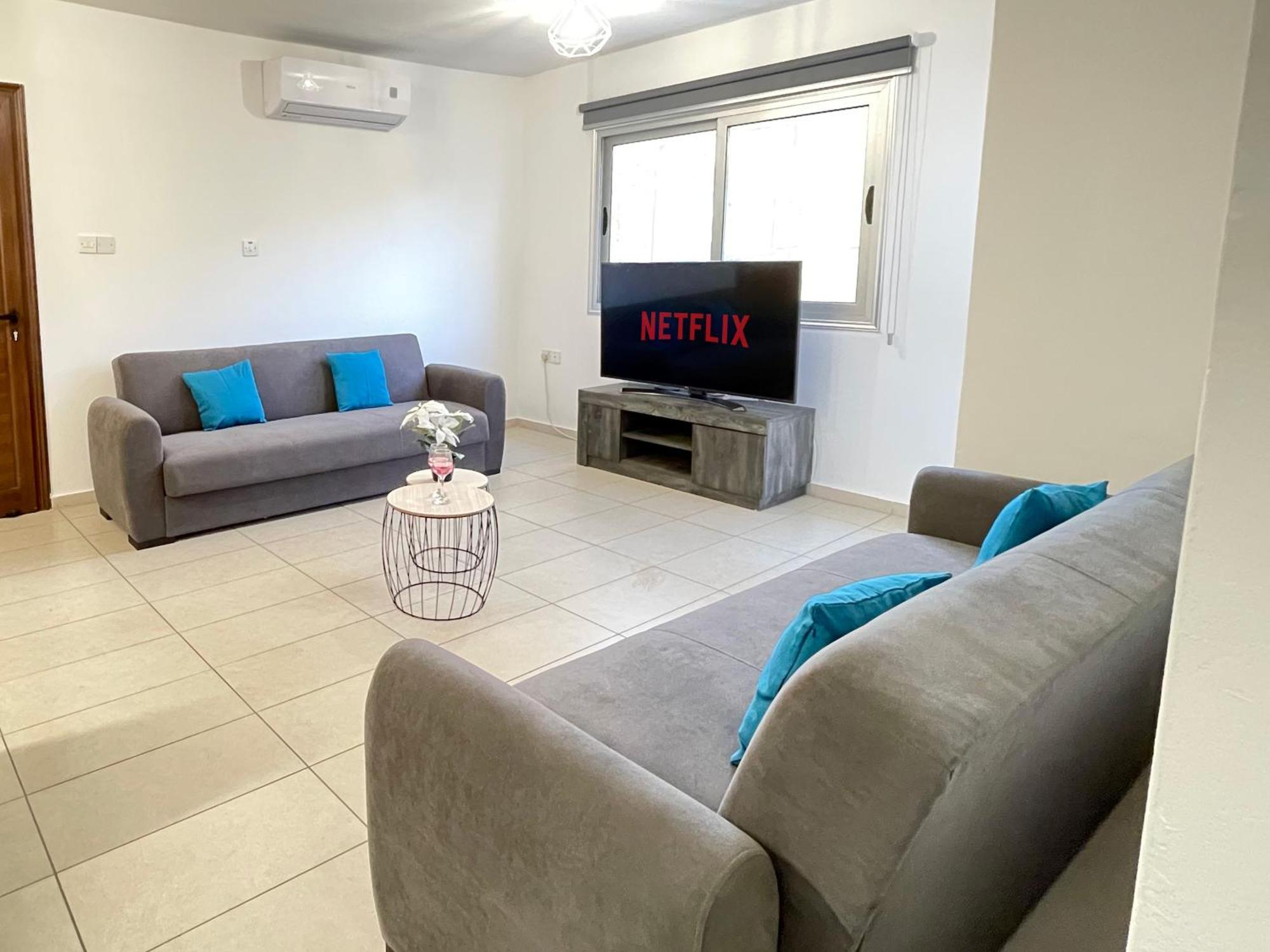Aurora Holiday Apartment - أيا نابا المظهر الخارجي الصورة