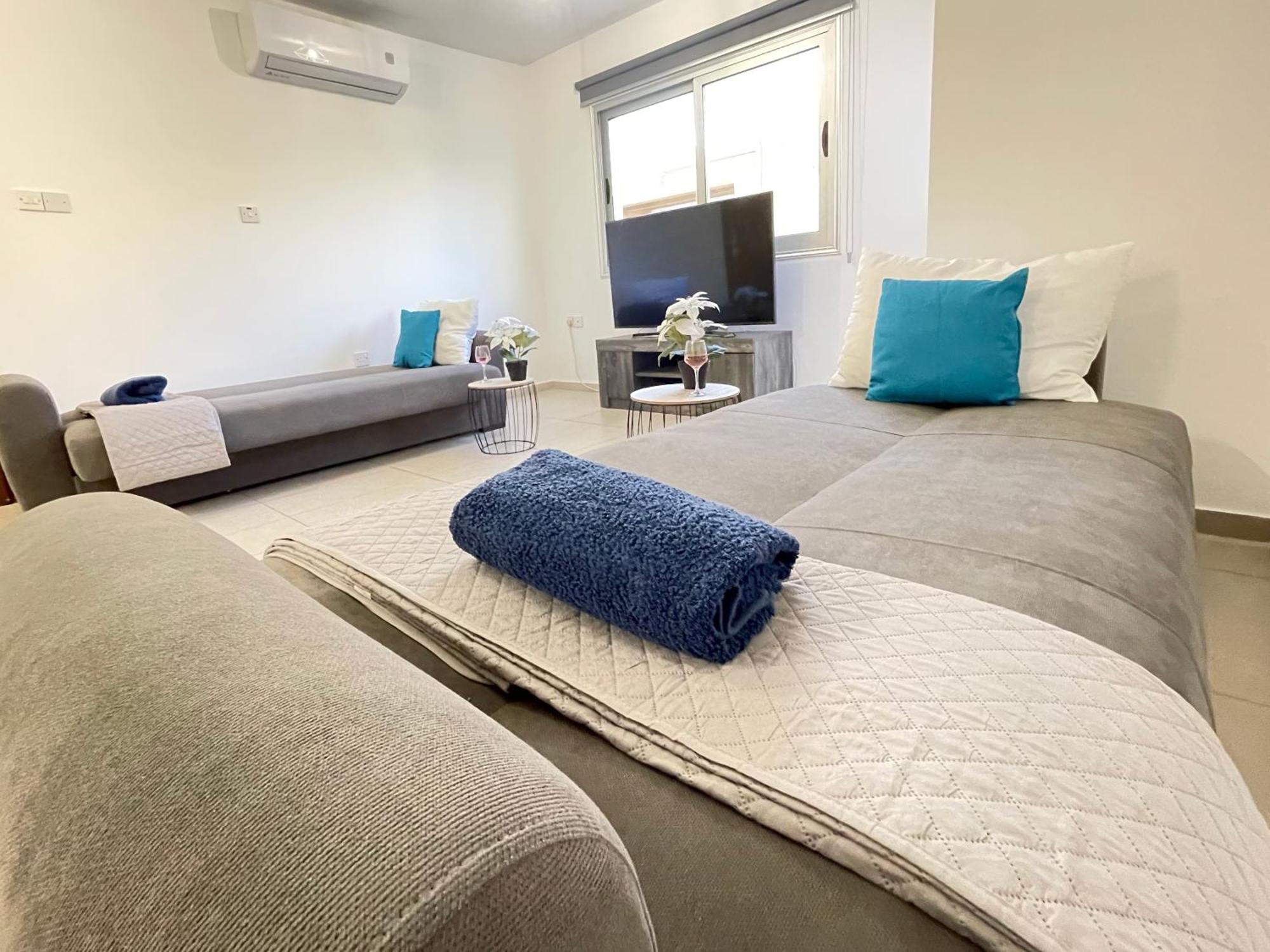 Aurora Holiday Apartment - أيا نابا المظهر الخارجي الصورة